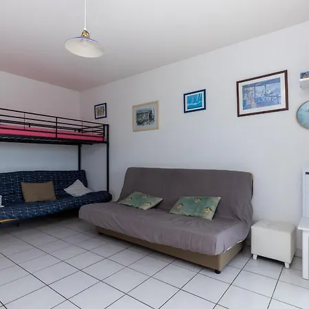 Apartamento Piot T2 200m De La *