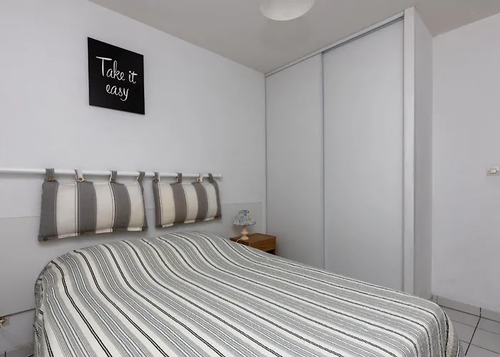 Piot T2 200m De La 몰리엣젯마